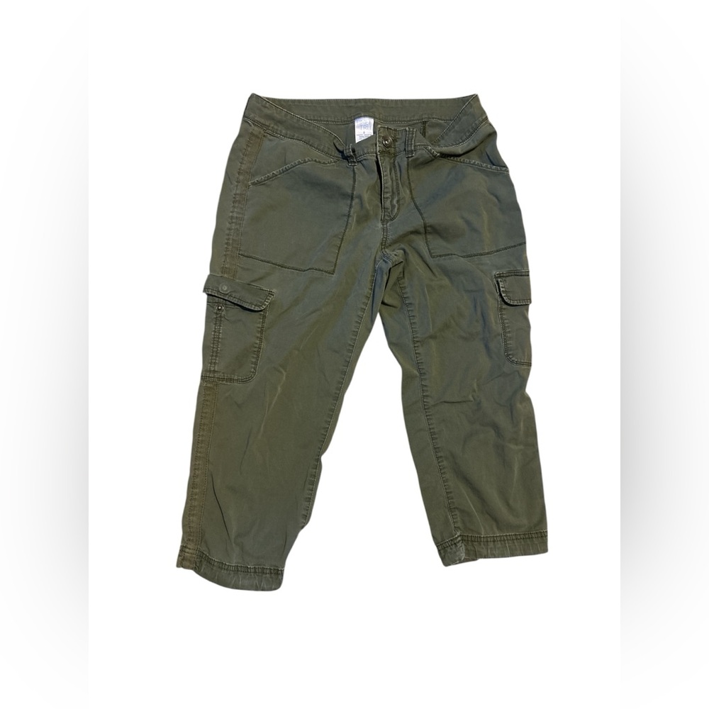 Time and Tru Olive Green Capris Relaxed Fit Cotton Blend